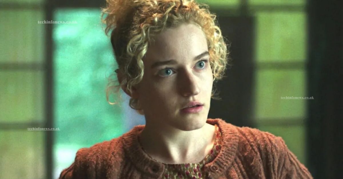 Julia Garner Net Worth